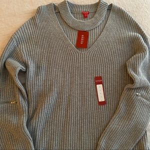 NWT 🛍 Guess Keyhole Sweater 🍁